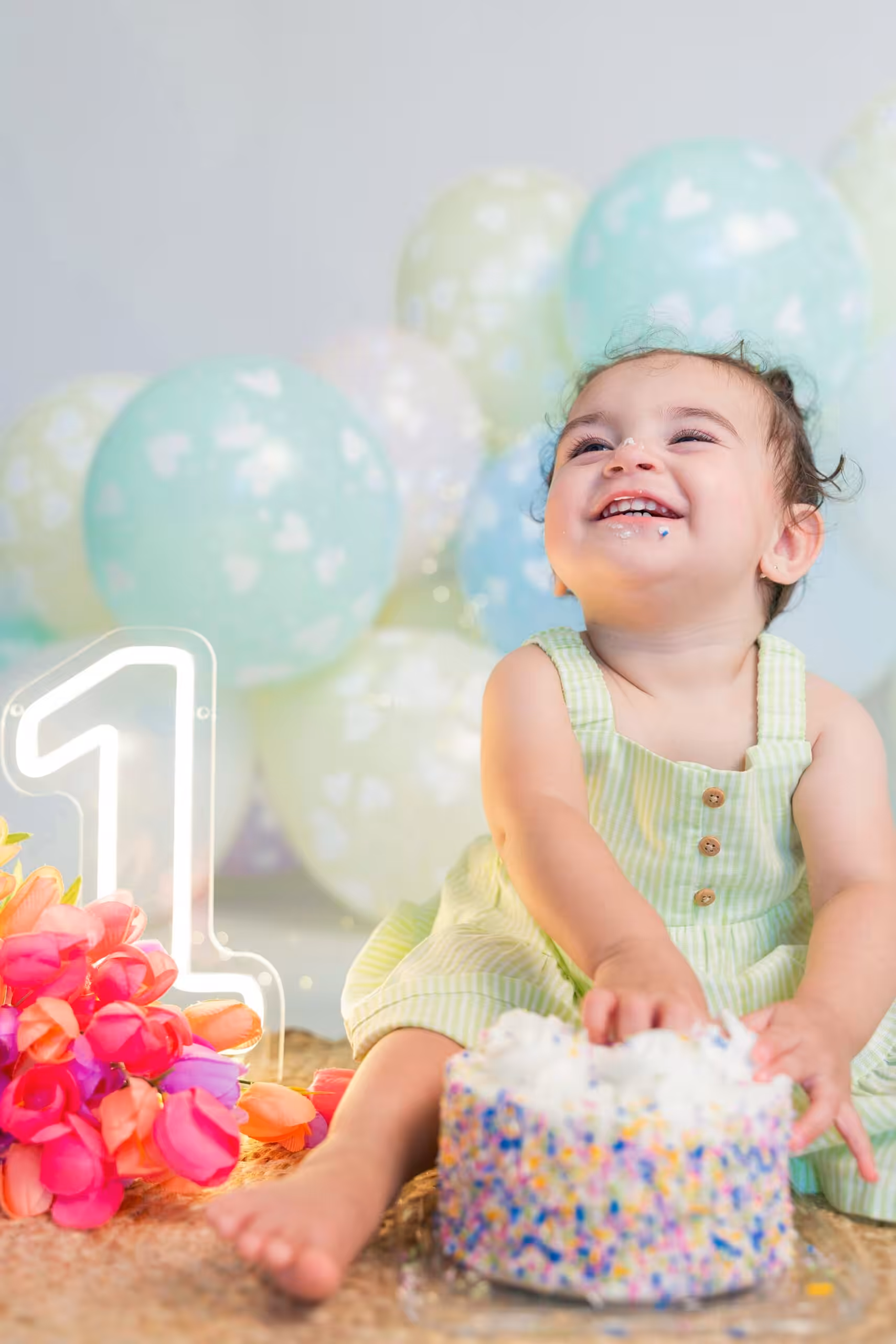 First birthday cake smash session, photographed by Studio FB USA