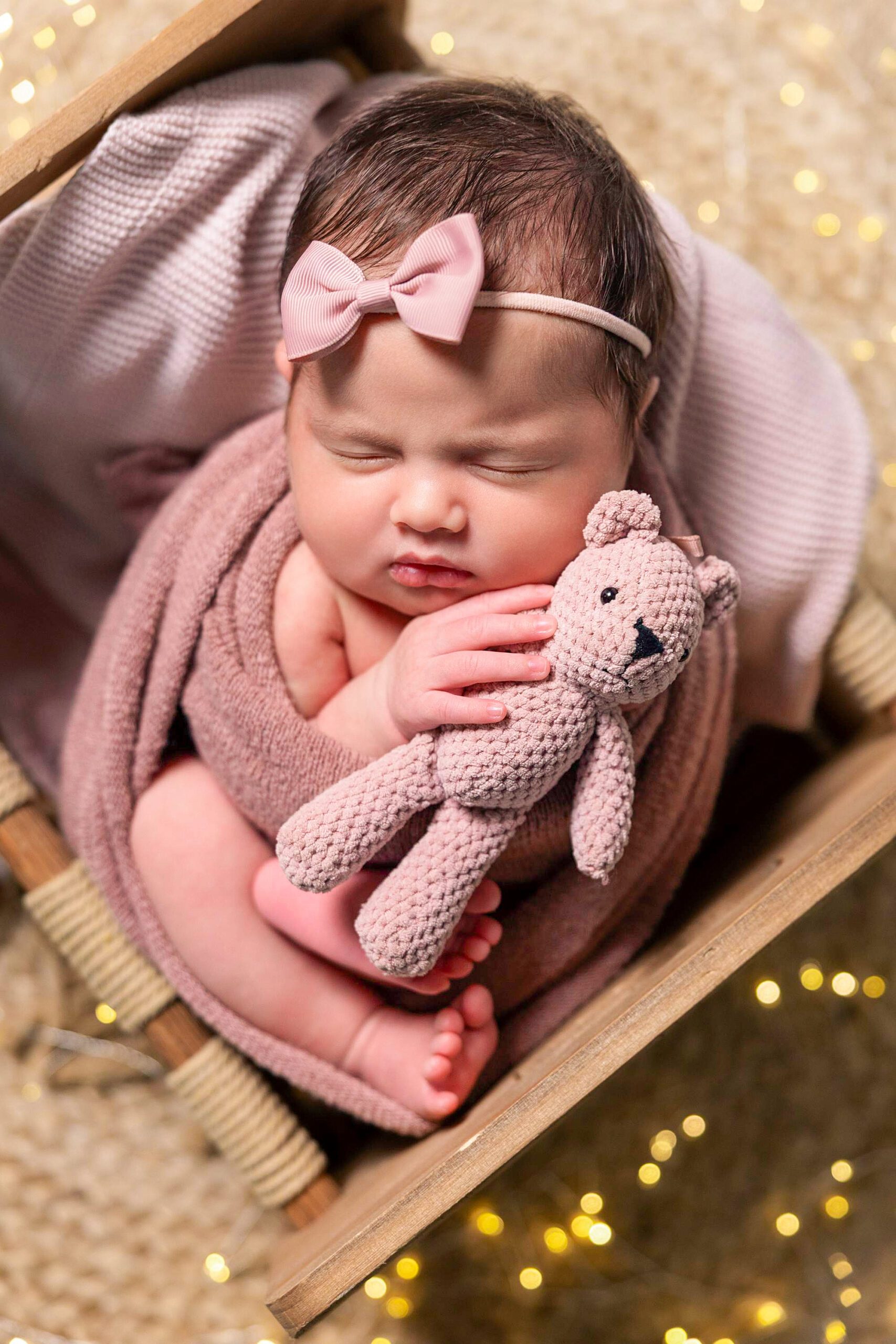 Newborn session for Juliette, photographed by Studio FB USA