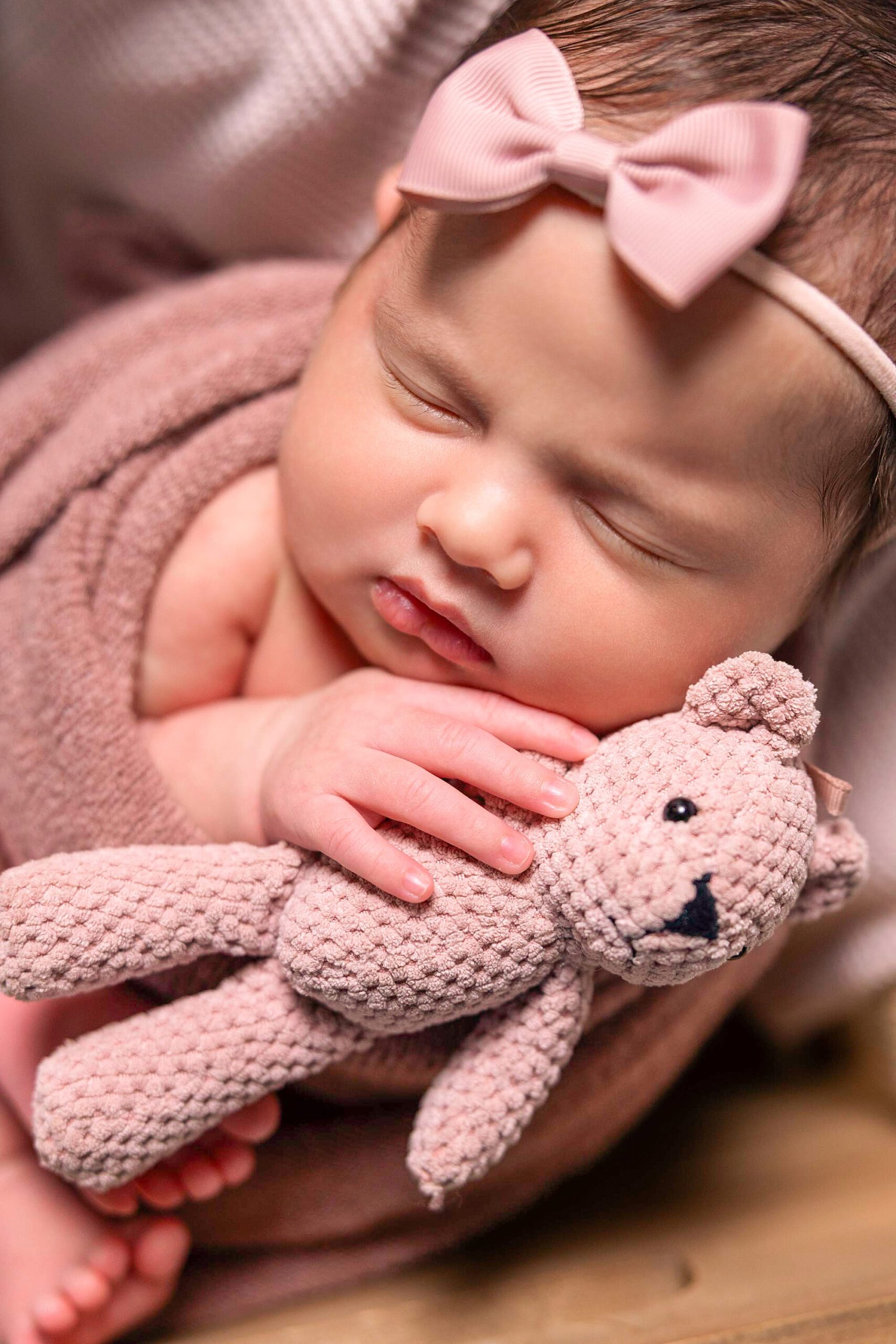 Newborn session for Juliette, photographed by Studio FB USA