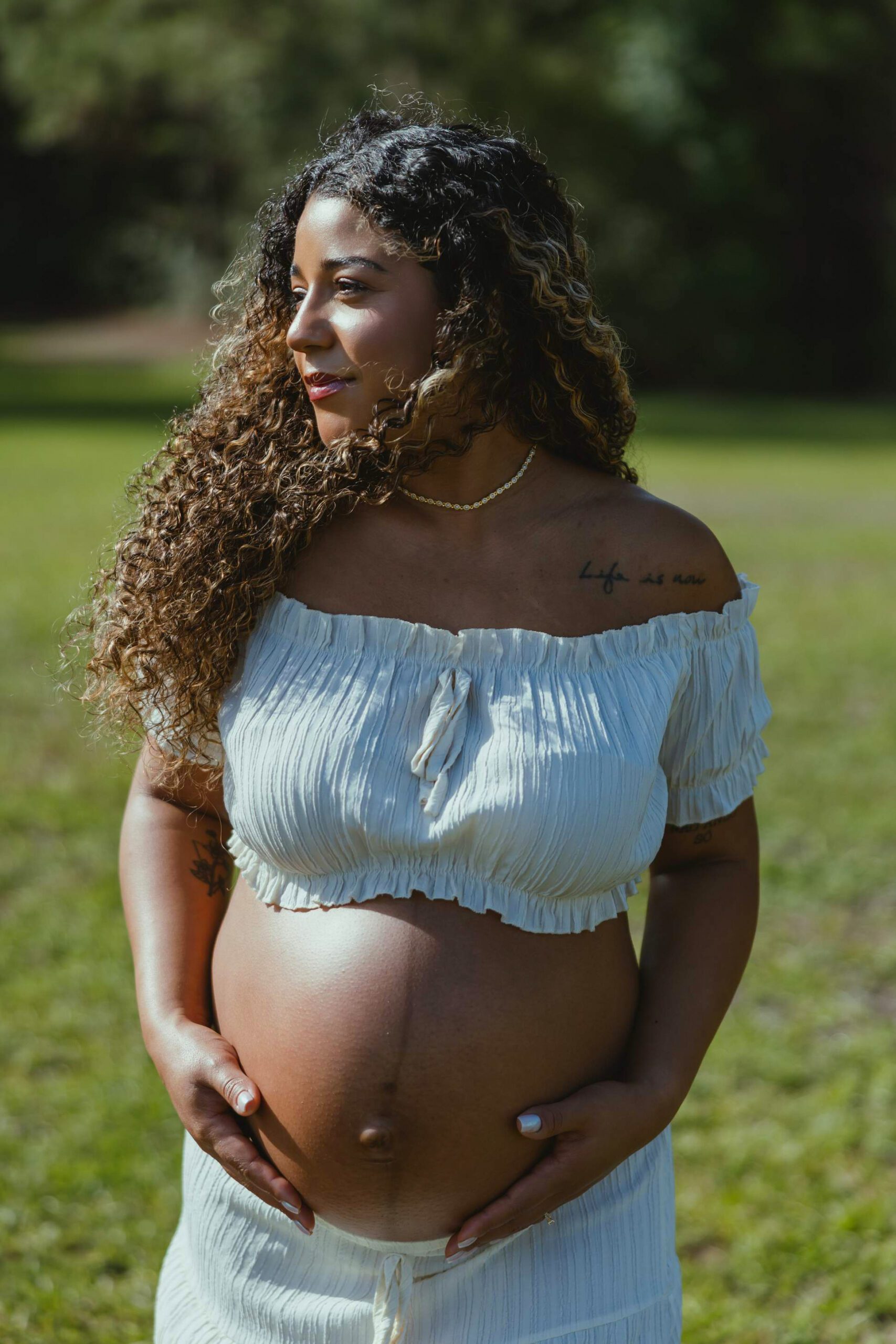 Maternity session for Stefany, photographed by Studio FB USA